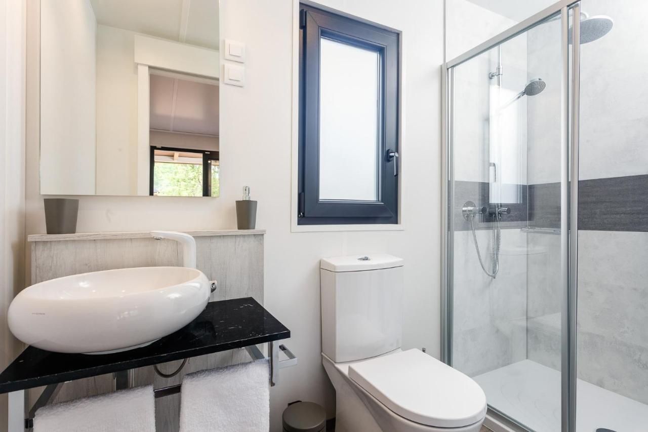 Premium Camping Homes Santa Marina, Lanterna Tar-Vabriga Exterior photo